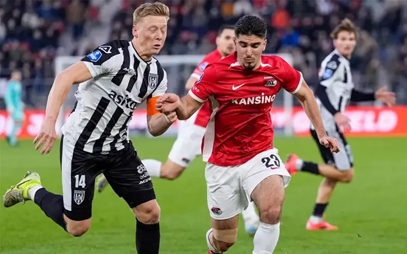 Nhận định soi kèo bóng đá Heracles vs AZ Alkmaar 02h00 ngày 28/02/2025